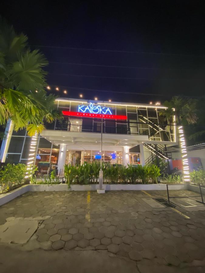 Kaloka Airport Hotel Sumbawa Besar Eksteriør billede
